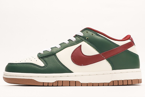 017 Nike SB Dunk Low Gorge Green